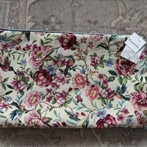 NWT- Decorative Pillowcase Cover